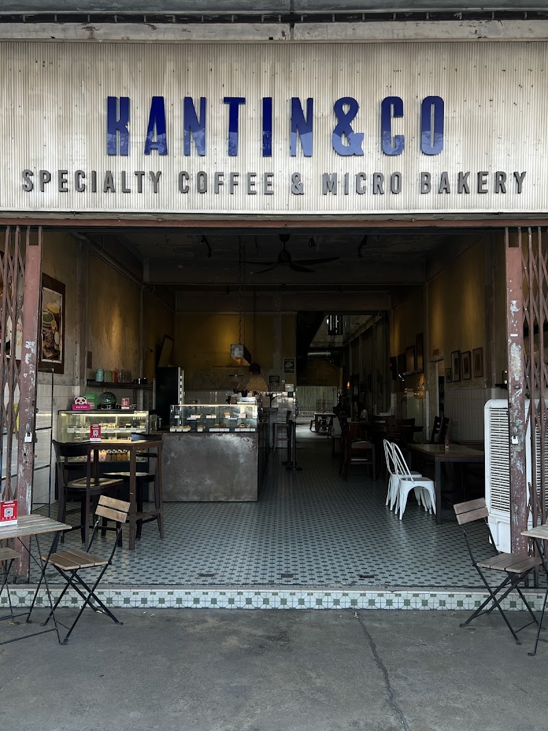 Kantiin & Coffee, Jalan Teluk Sisek Kuantan, Pahang (The Best Specialty Coffee, Pasta, Cinnamon Rolls, Tiramisu)