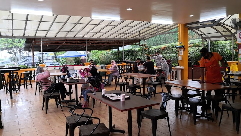 Cameron Valley Tea House 3 (Kuala Terla)