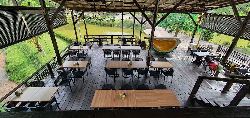 Rimba By Dking ( Durian &Halal Restaurant ) Karak Highway