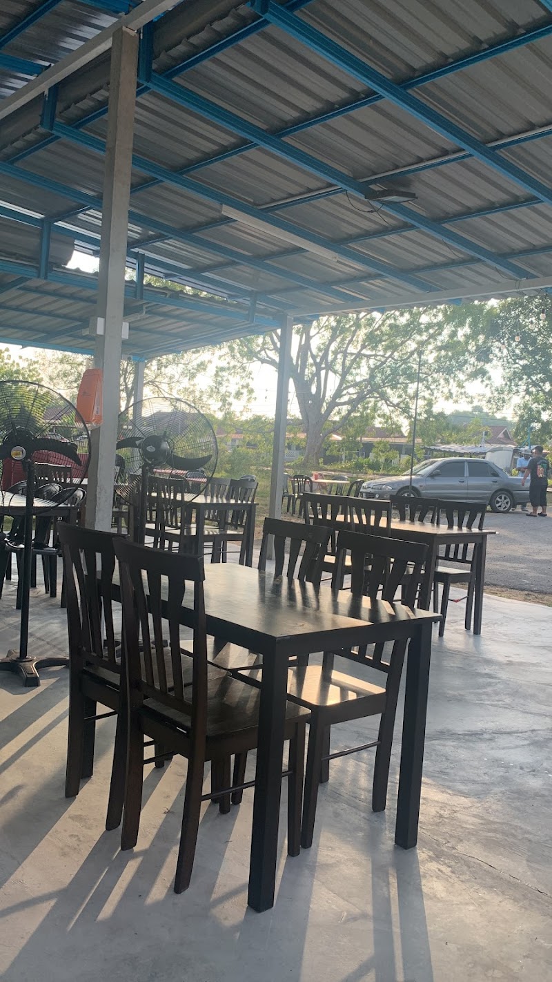 PORT TOMYAM & IKAN BAKAR TERA THAI