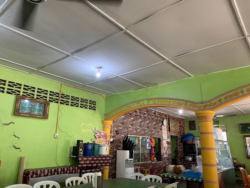 Kedai Makan Selera Serdang