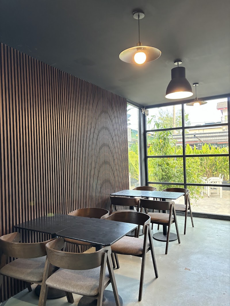 The Bronx Cafe