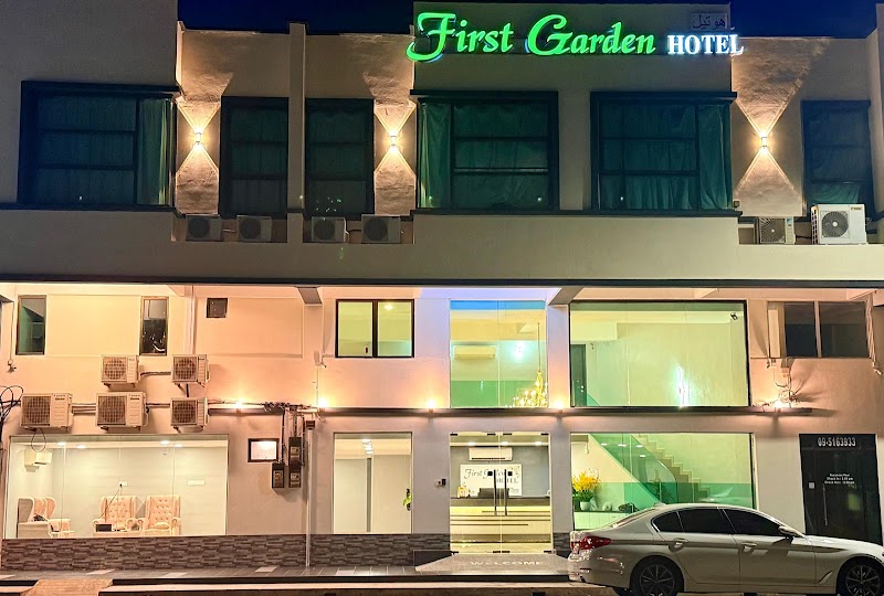 First Garden Hotel By KR Cosmos Sdn Bhd