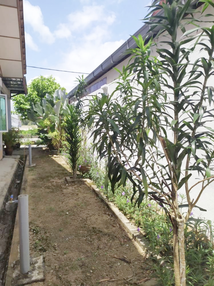 Ain Homestay A @ Tanjung Lumpur, Kuantan
