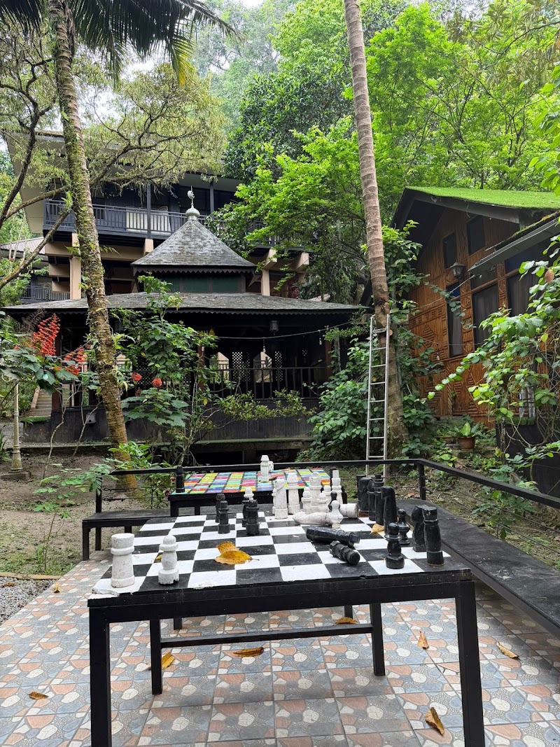 Senara Hills