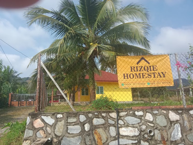 Homestay Nurrizqie
