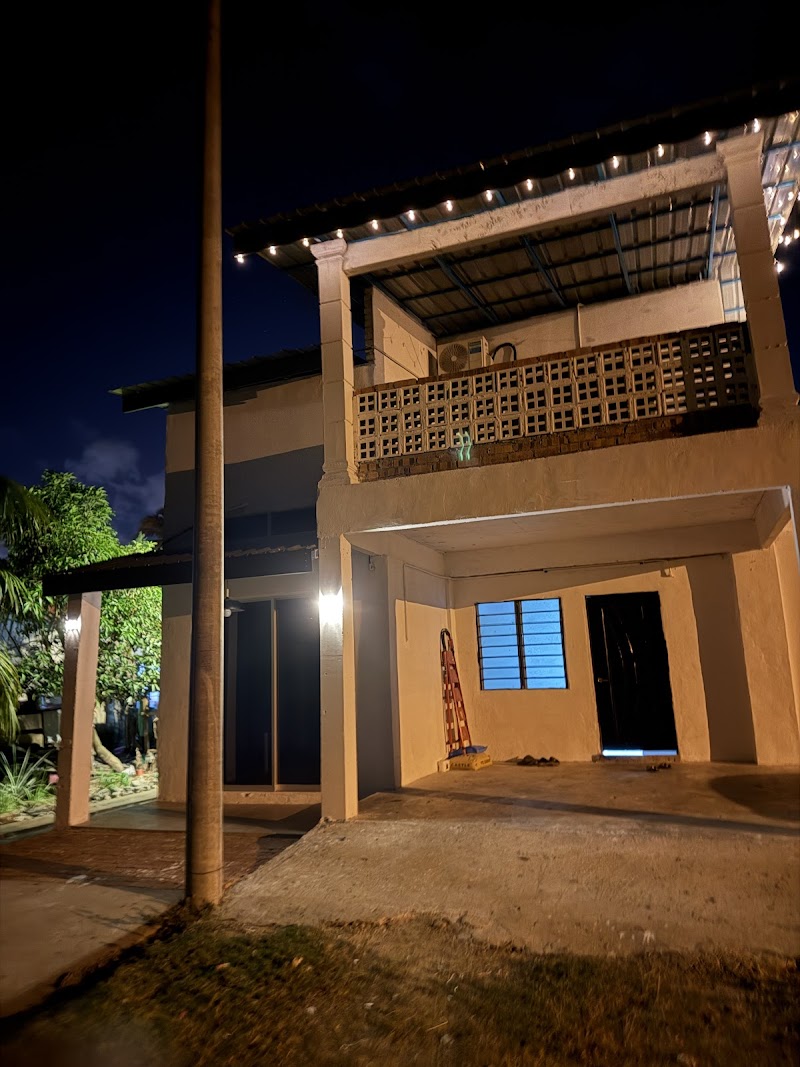 ROOMSTAY AZIZ SIONG PEKAN PAHANG