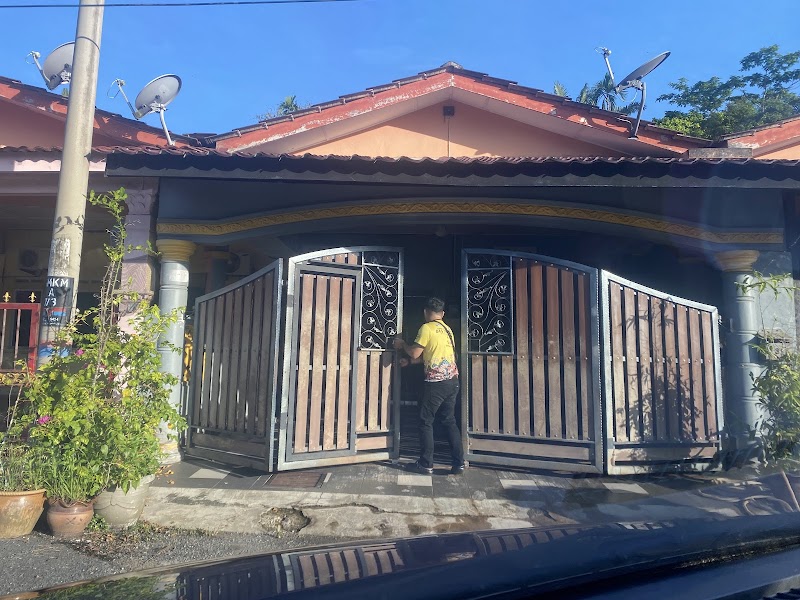 Chet Det Homestay Maran