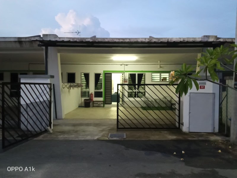Warda Homestay Bera Pahang